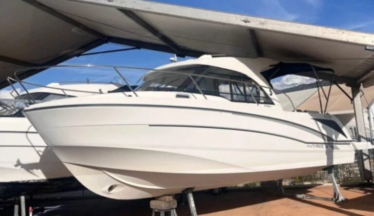 beneteau antares 8 2019 200 cv suzuki etat irreprochable 1