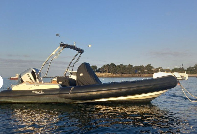 semi rigide prua al vento thor 700 noir de 2023 1