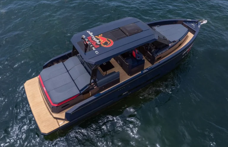 de antonio d37 alinghi red bull racing profil