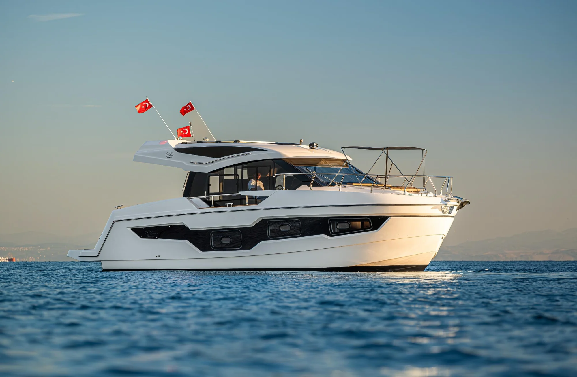 sancak svt 1195 solara40 featured