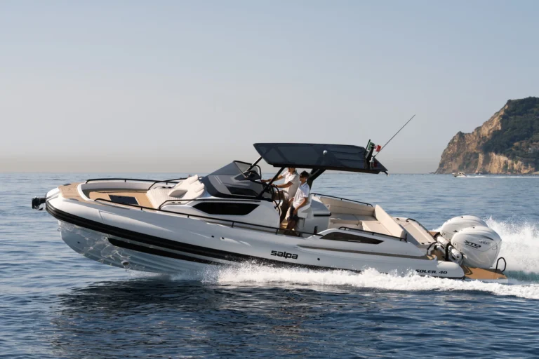 salpa soleil 40 navigation trois quarts